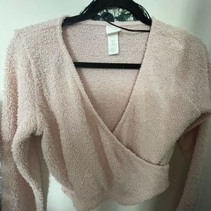 H&M Pink fuzzy crop top